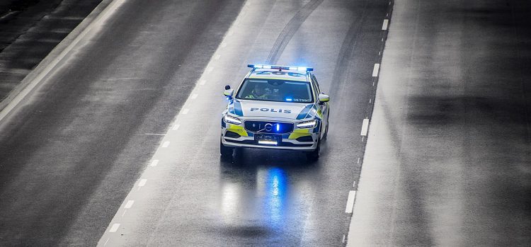 volvo-v90-policia-sueca-1
