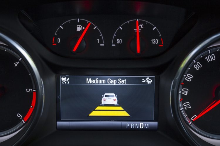 Adaptive Cruise Control for Astra