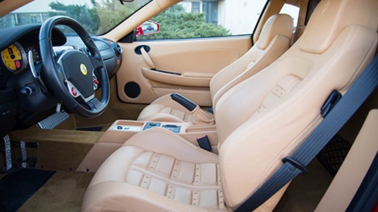 Ferrari F430 de Donald Trump - interior