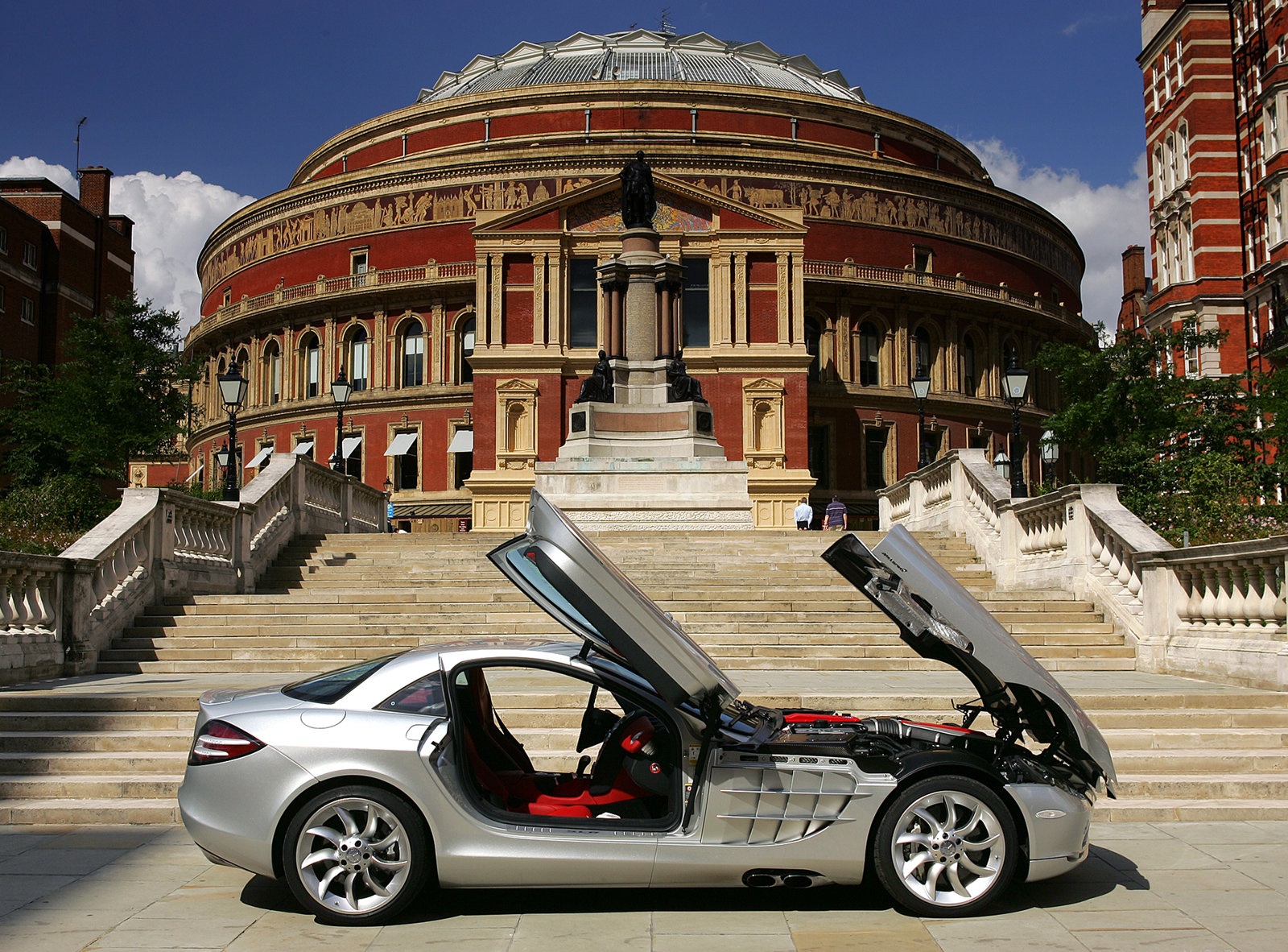 Mercedes-Benz SLR Mclaren