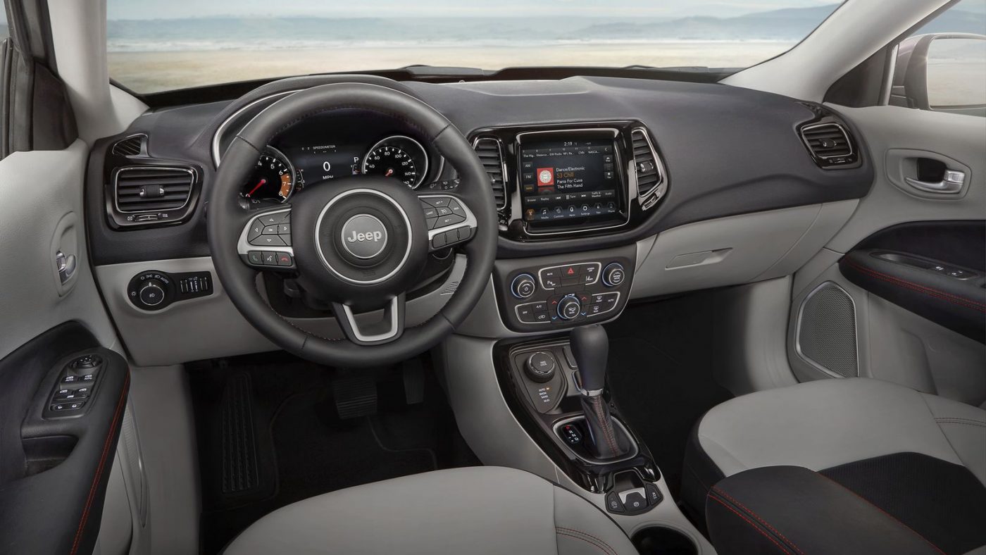 2017 Jeep Compass interior