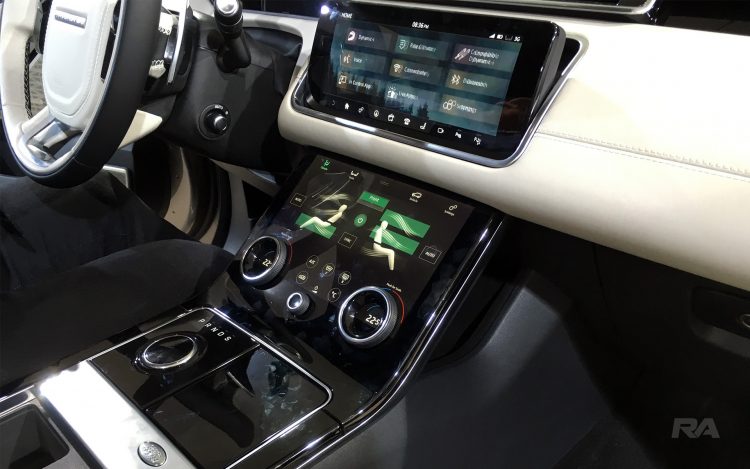 2017 Range Rover Velar interior