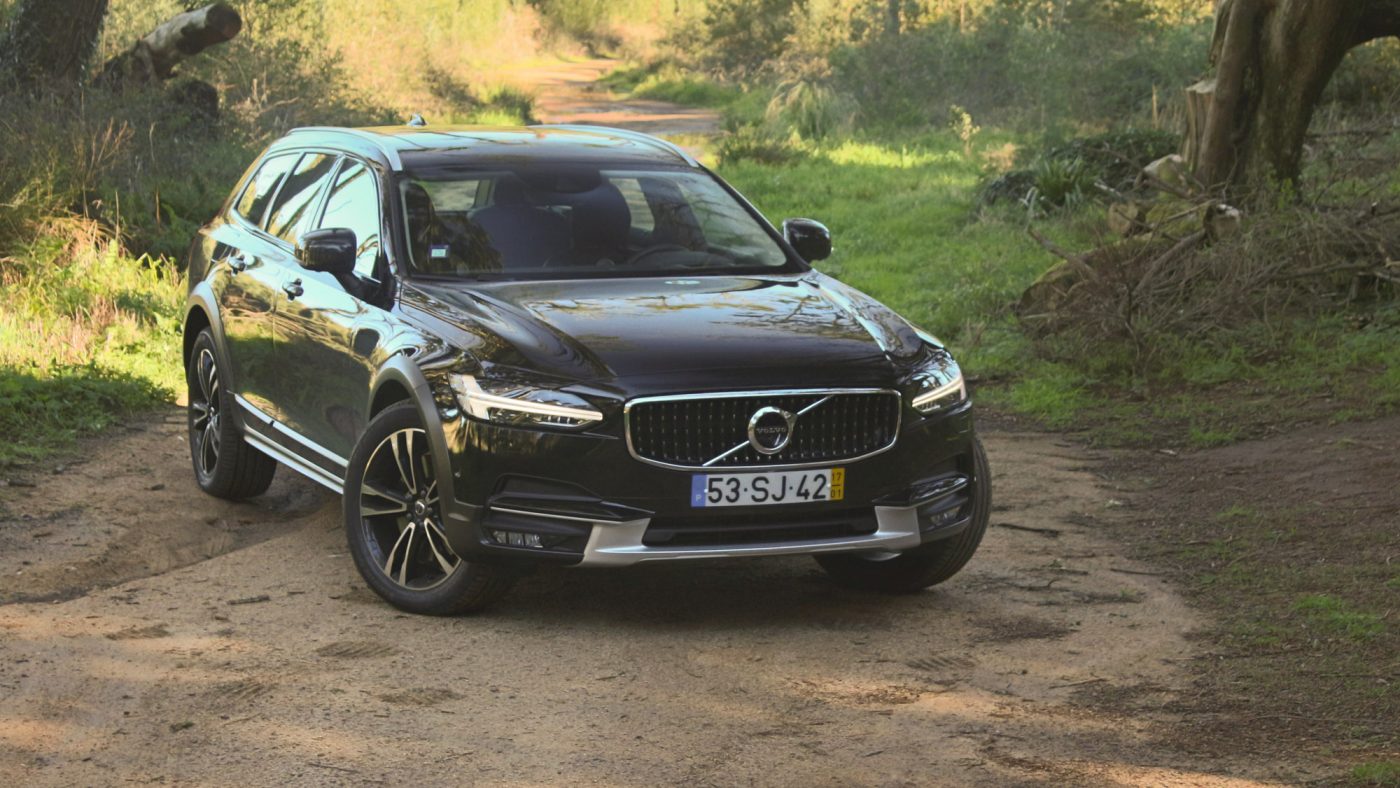 Volvo V90 Cross Country