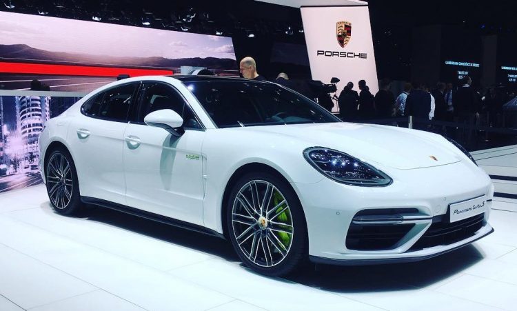 2017 Porsche Panamera Turbo S E-Hybrid