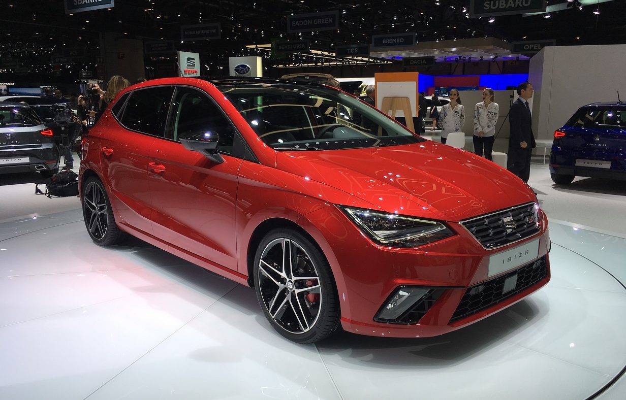 2017 Seat Ibiza em Genebra - frente 3/4