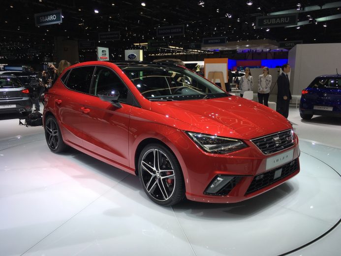 2017 Seat Ibiza em Genebra - frente 3/4