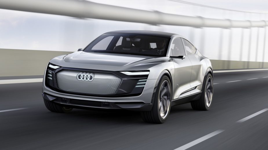 2017 Audi e-tron Sportback Concept