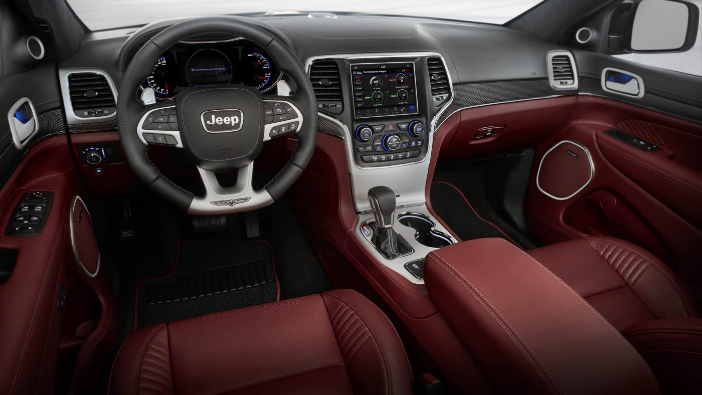 2017 Jeep Grand Cherokee Trackhawk interior