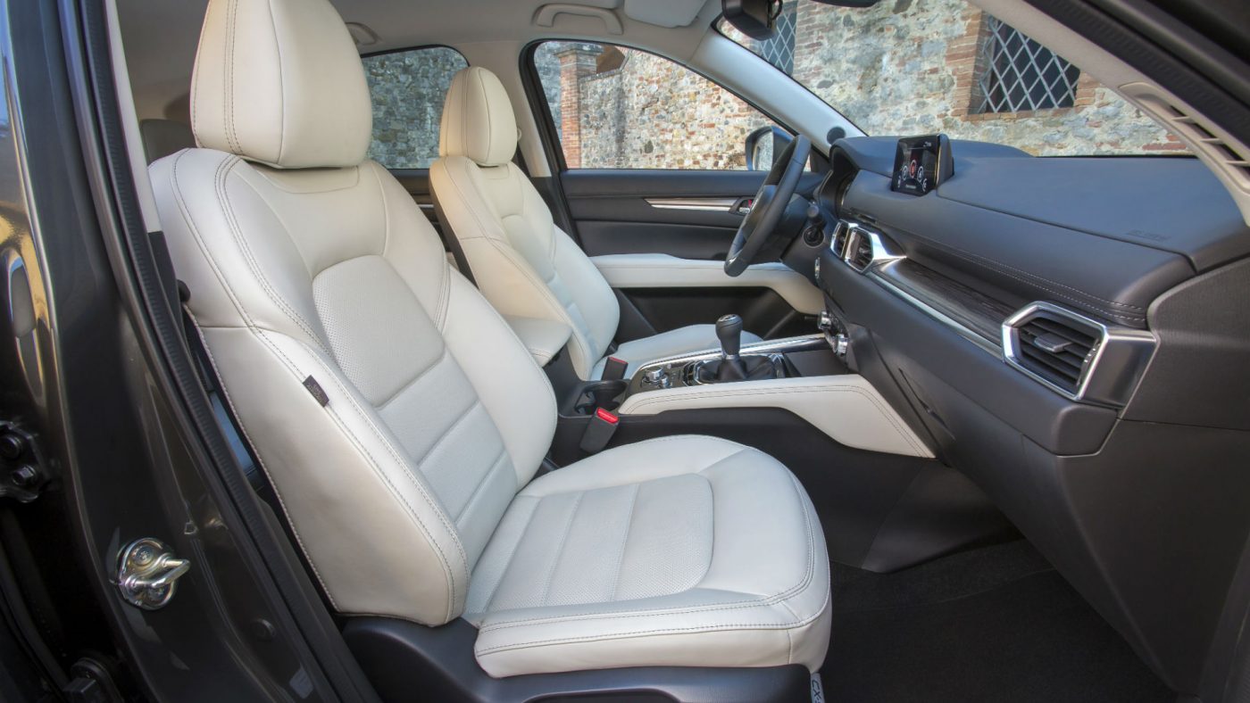 2017 Mazda CX-5 interior