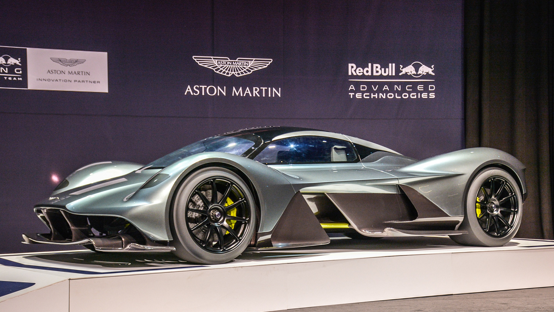 001 aston martin
