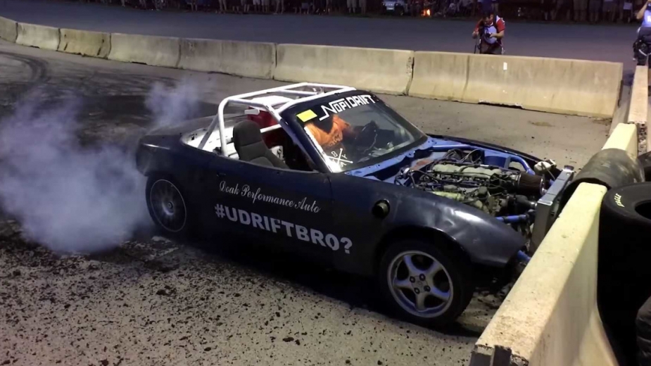 Mazda MX-5 V8 Miata