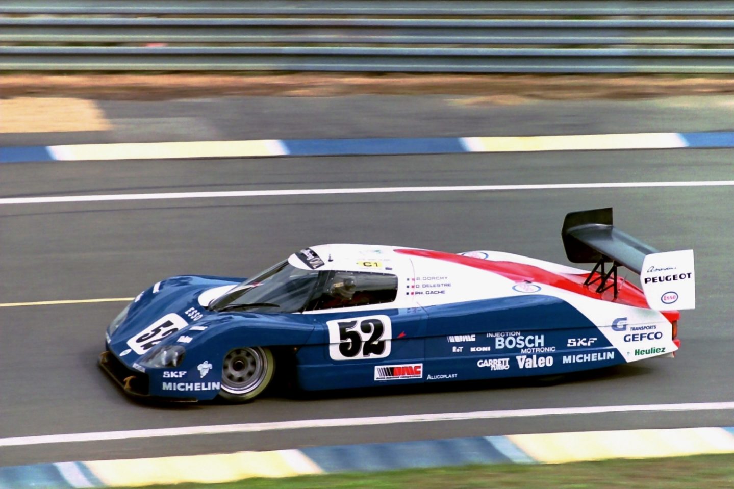 WM P88 Peugeot. O «rei da velocidade» nas 24 Horas de Le Mans