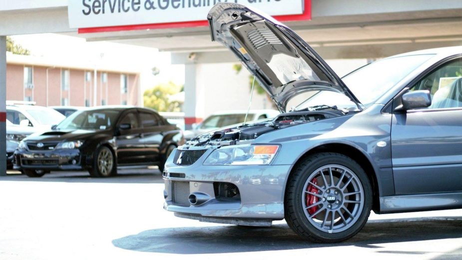 Mitsubishi Lancer Evo IX de 2006, com 15 km, à venda