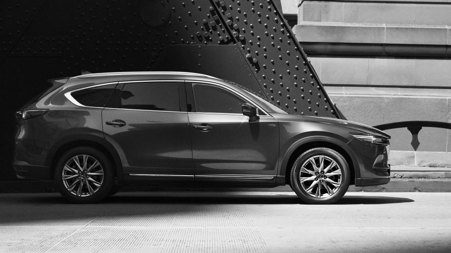 Mazda CX-8 teaser