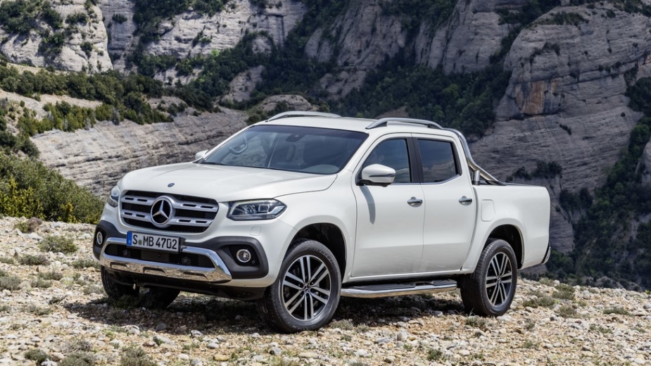 Download Pick Up Mercedes 2020 PNG