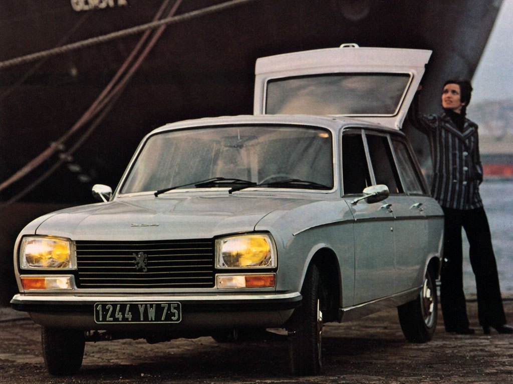 faróis amarelos Peugeot 204