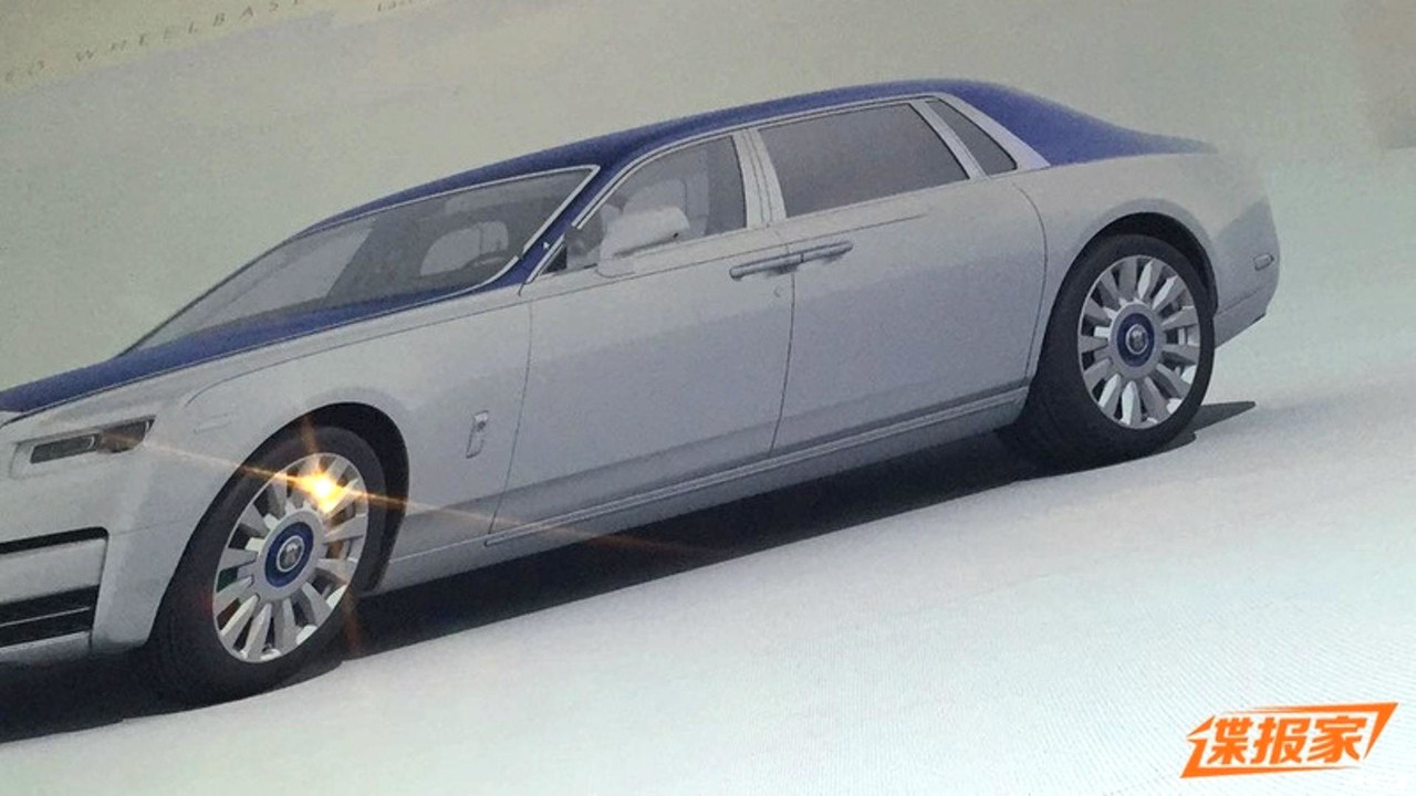 Rolls-Royce Phantom leak