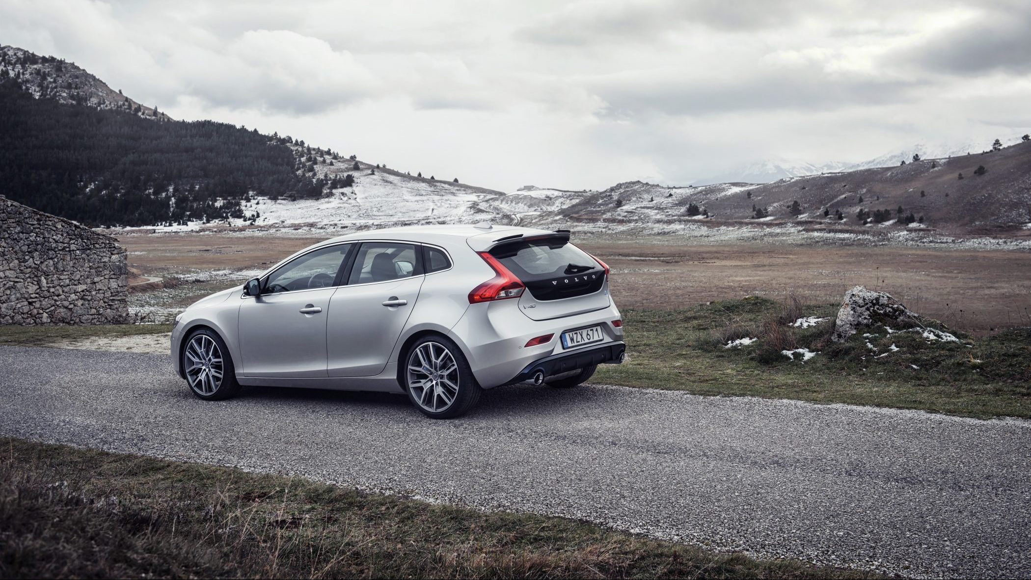 Volvo V40