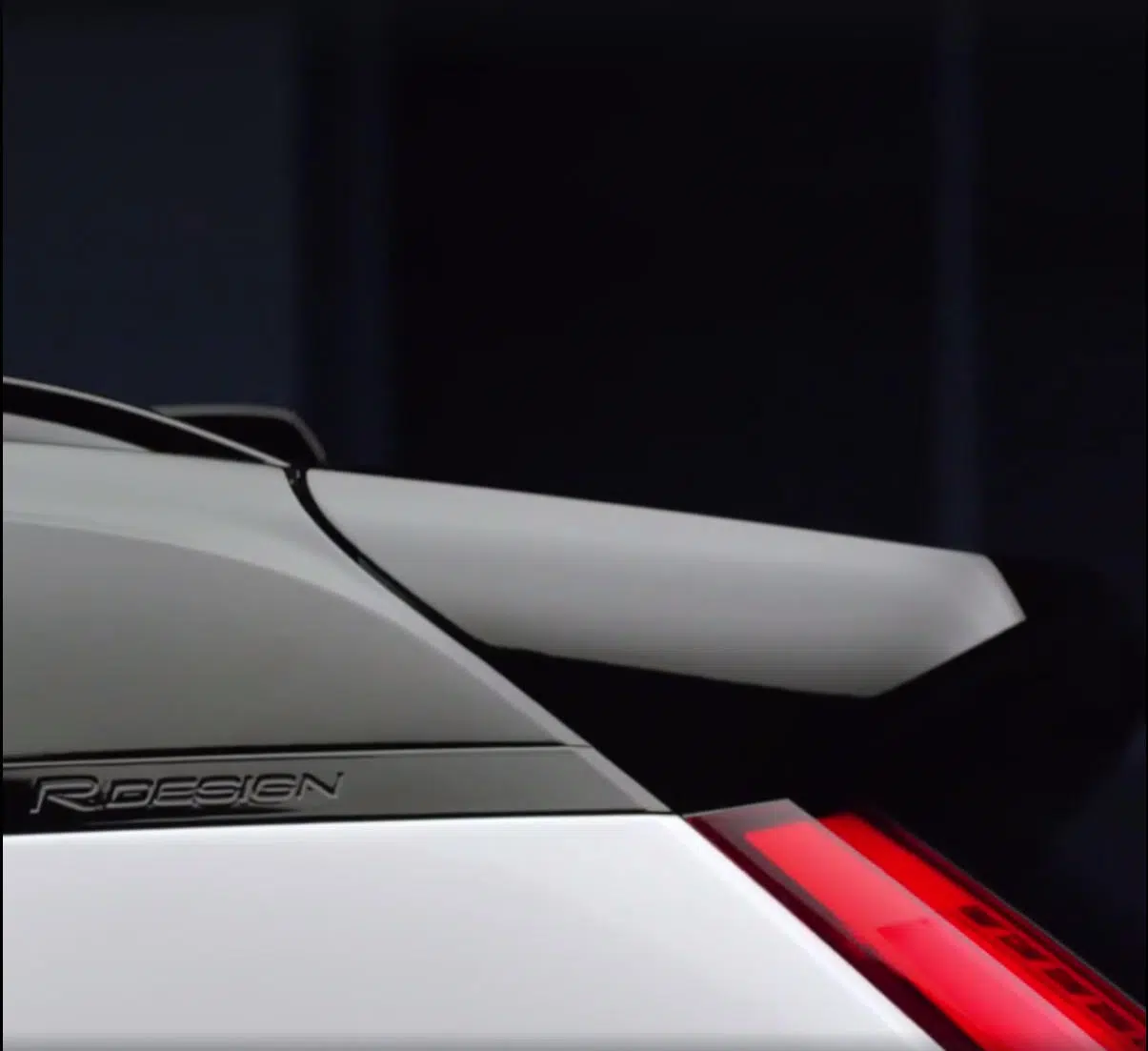 novo volvo xc40 primeiras imagens 2