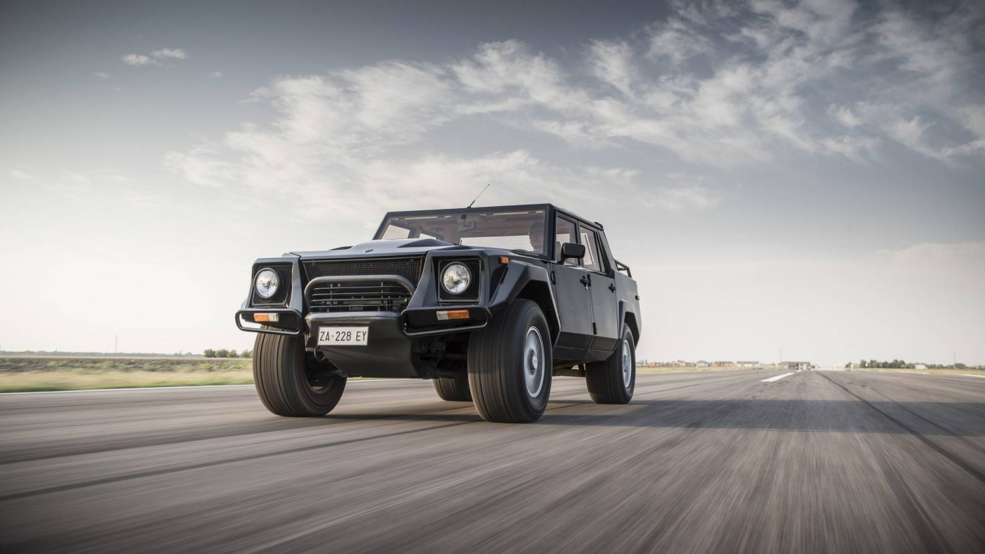 Lamborghini LM002