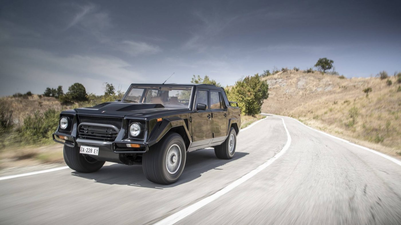 Lamborghini LM002