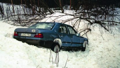 ESP - Despiste na neve de Frank Werner-Mohn, engenheiro de segurança da Daimler