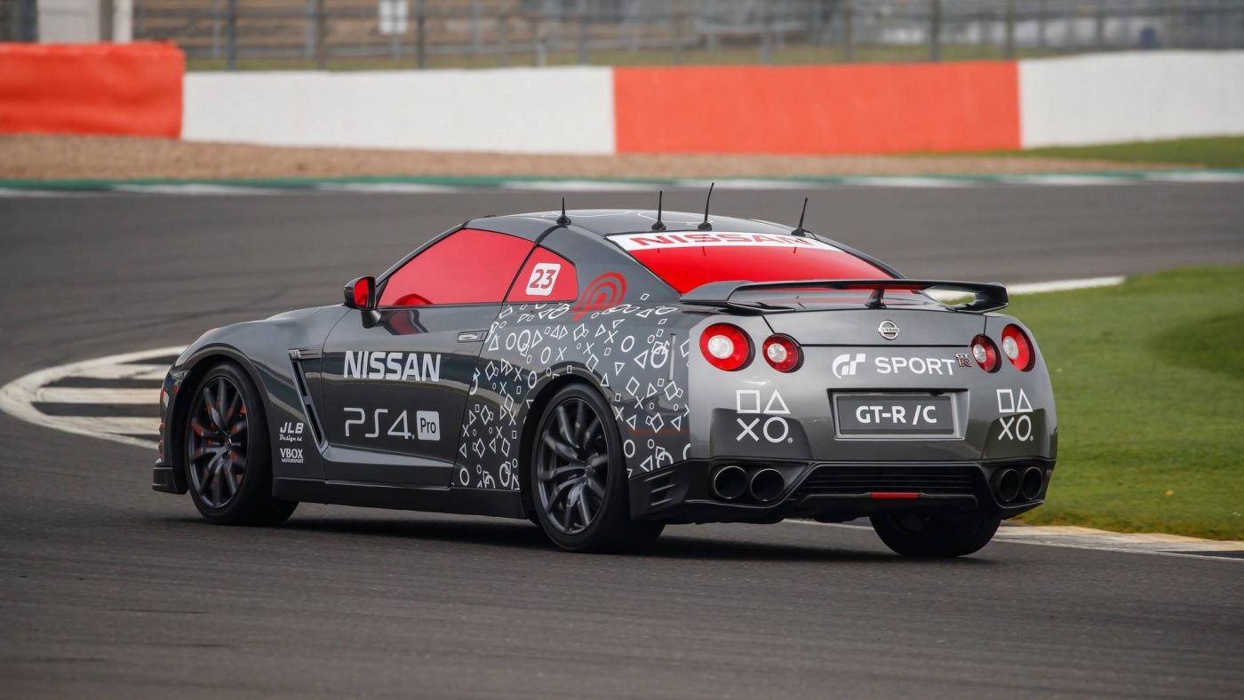 nissan gt-r / c