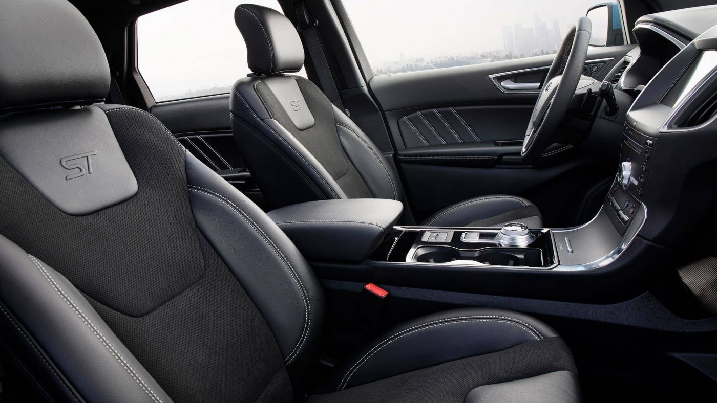 Ford Edge ST — interior