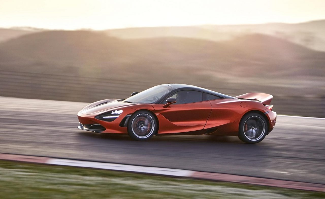 McLaren 720S drift