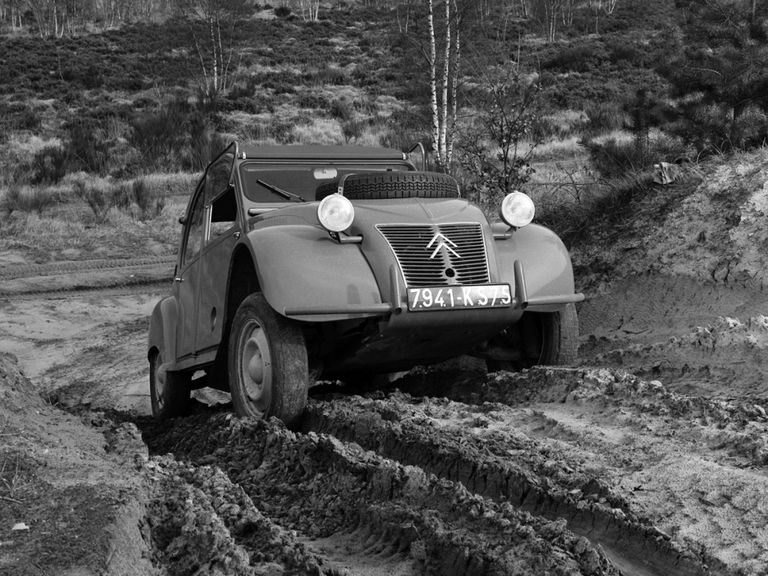 Citroën 2CV Sahara