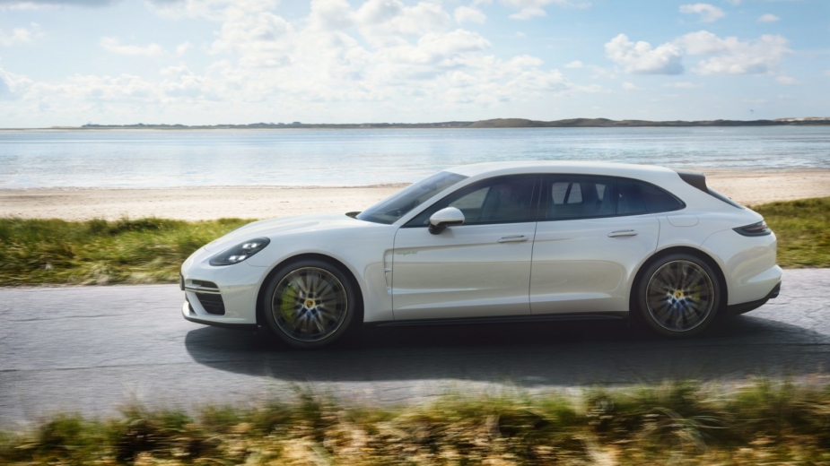 Porsche Panamera Sport Turismo E-Hybrid