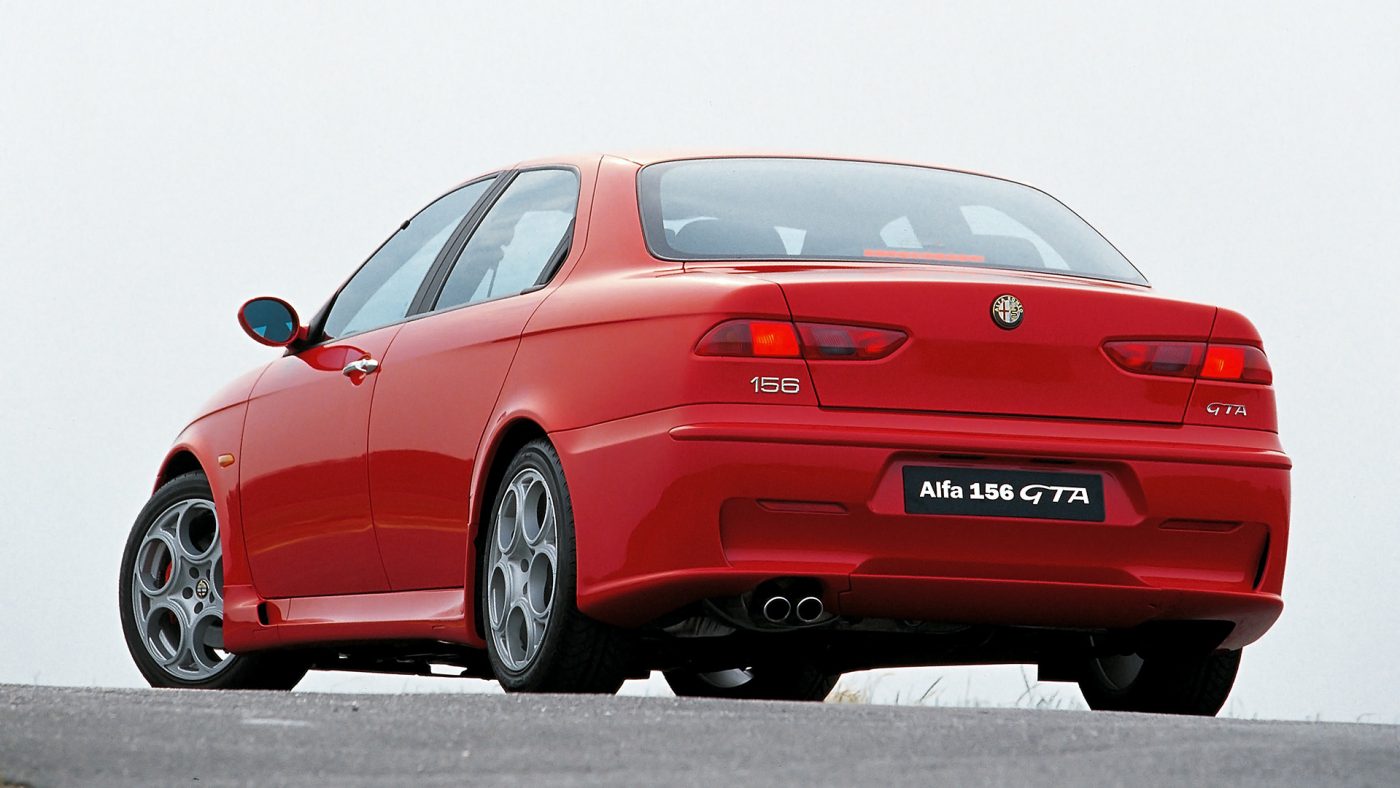 Alfa Romeo 156 GTA traseira