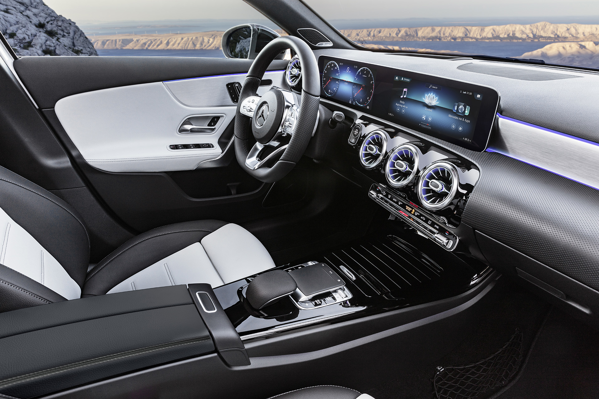 Mercedes-Benz Classe A — interior AMG Line