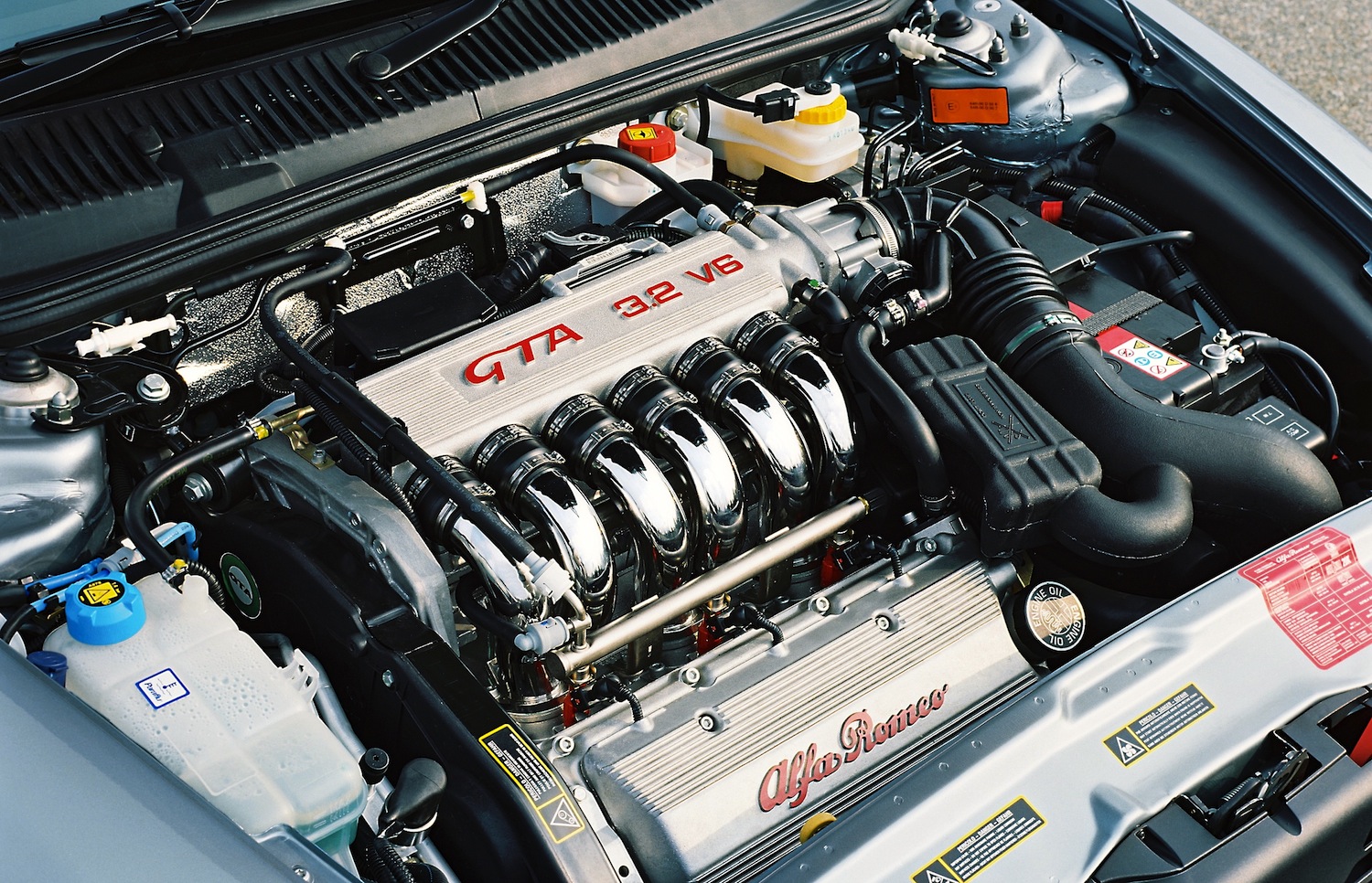 Alfa Romeo 156 GTA — V6 Busso