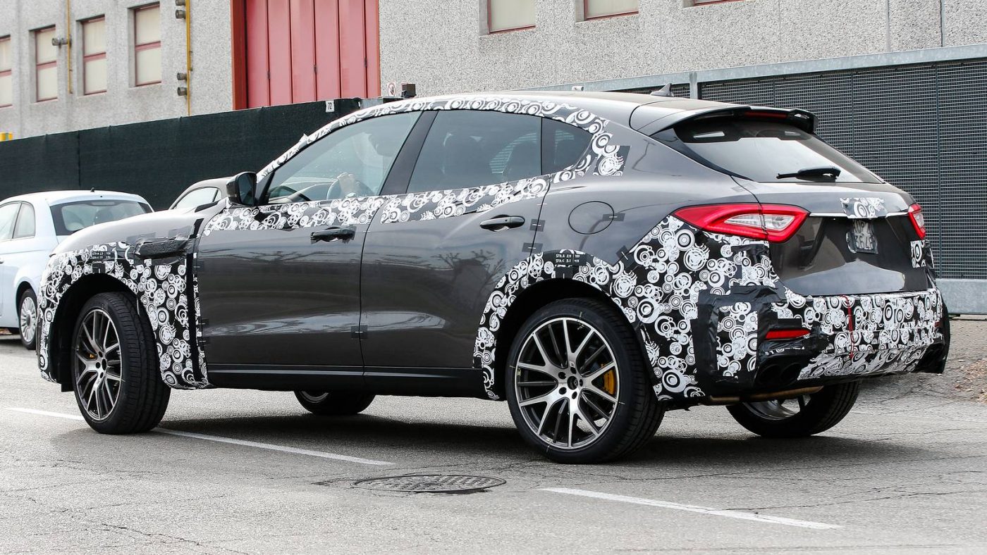 Maserati Levante GTS Camuflado 2018