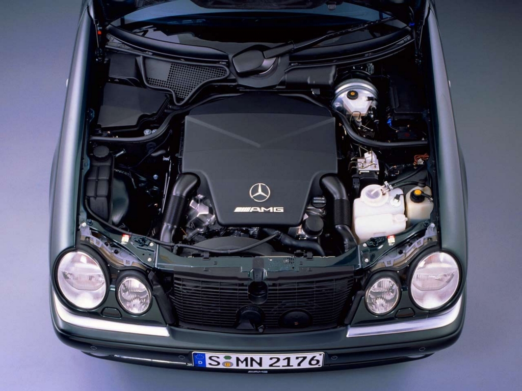 Mercedes-Benz E 50 AMG