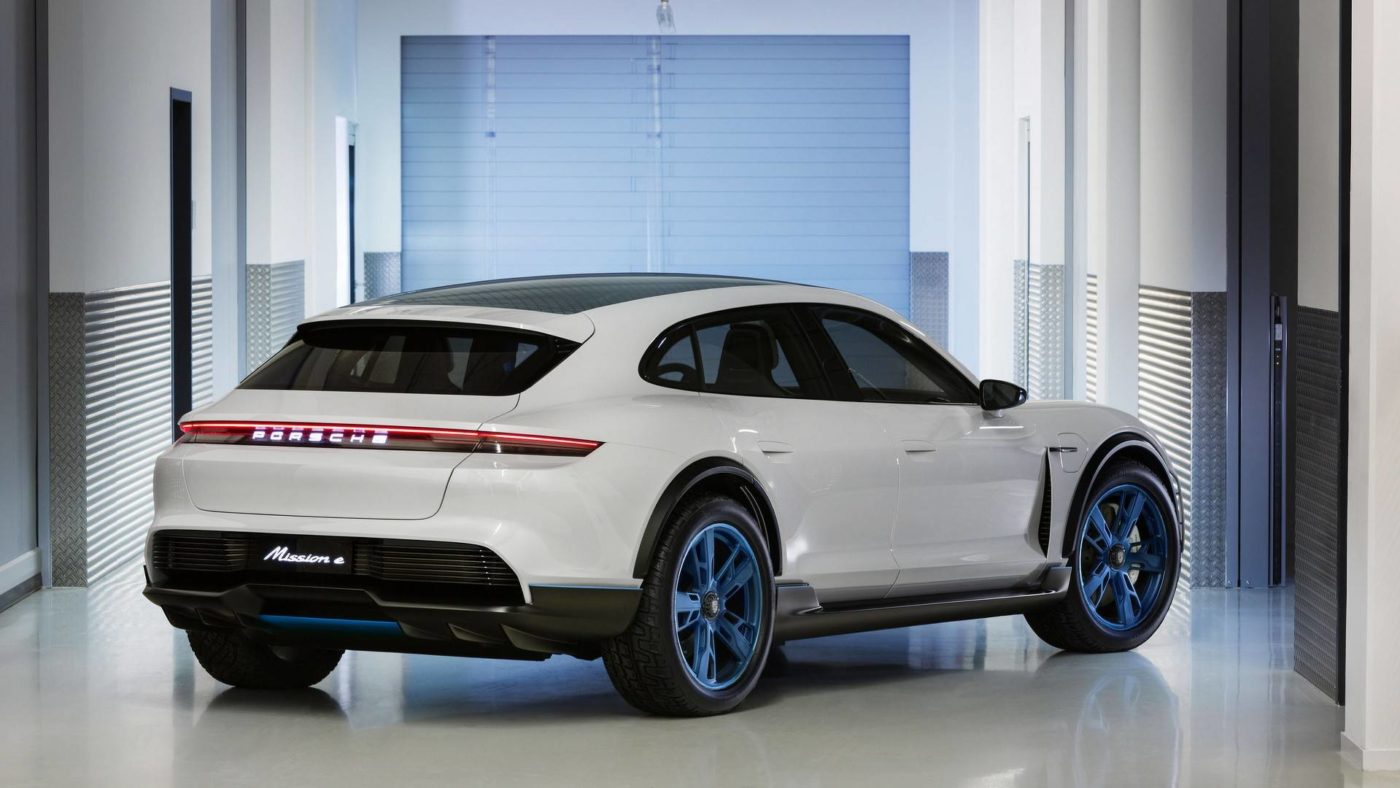 Porsche Mission E Cross Turismo