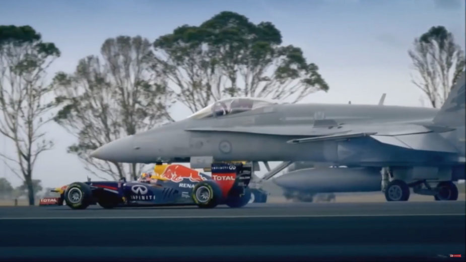 Drag race — Red Bull F1 vs FA18 Hornet