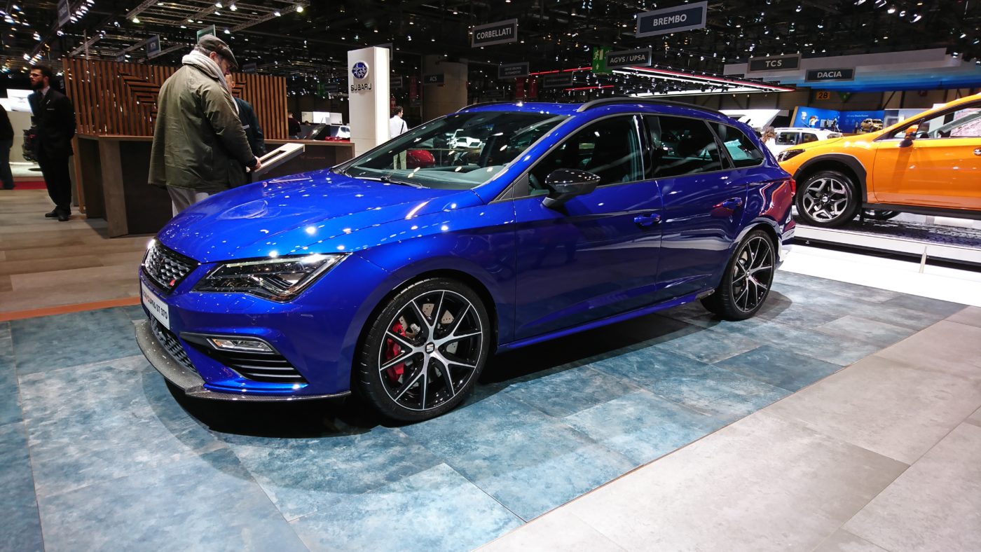 SEAT Leon ST Cupra 370