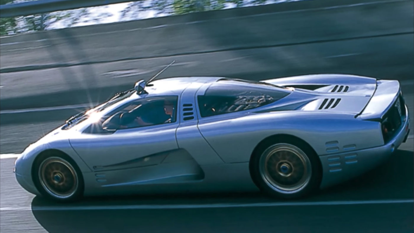 Isdera Commendatore 112i