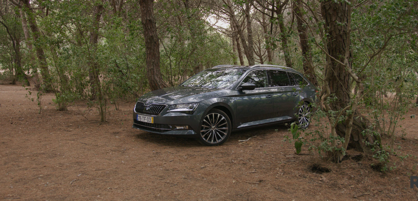 Skoda Superb Break Review teste