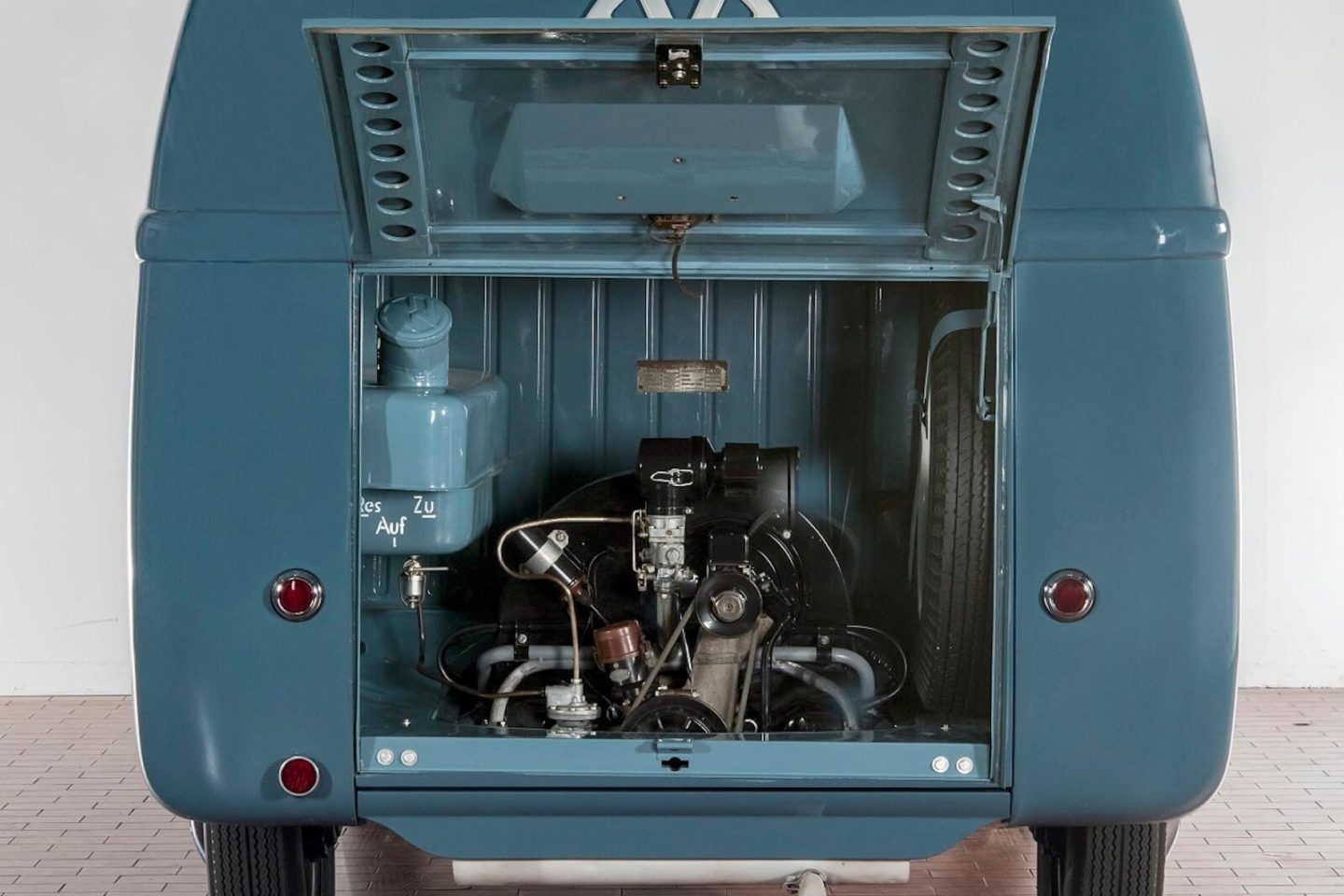 Sofie VW Transporter 1950