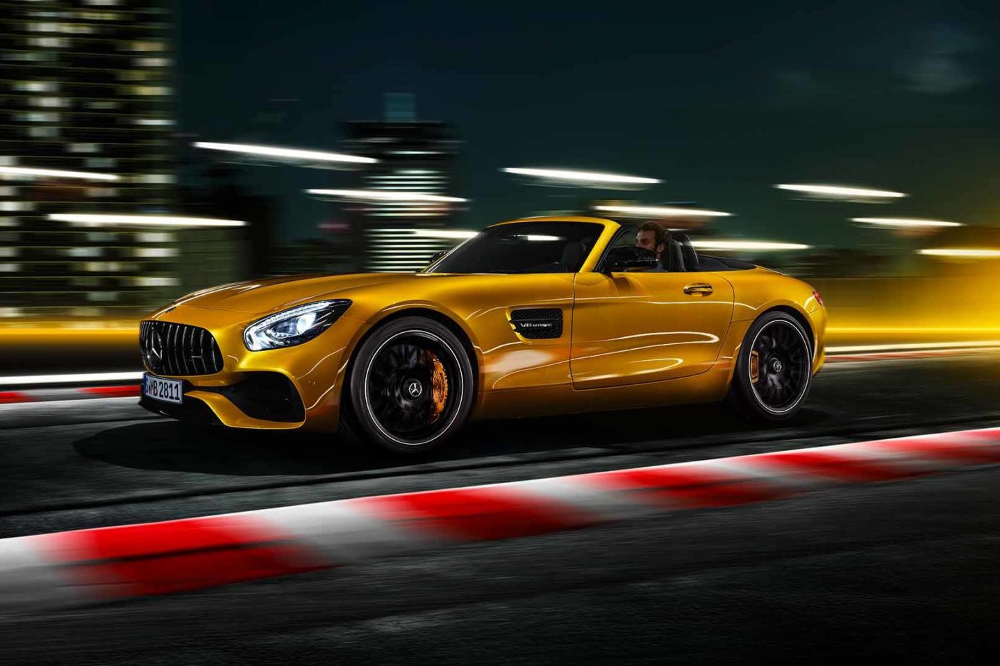 Mercedes-AMG GT S Roadster