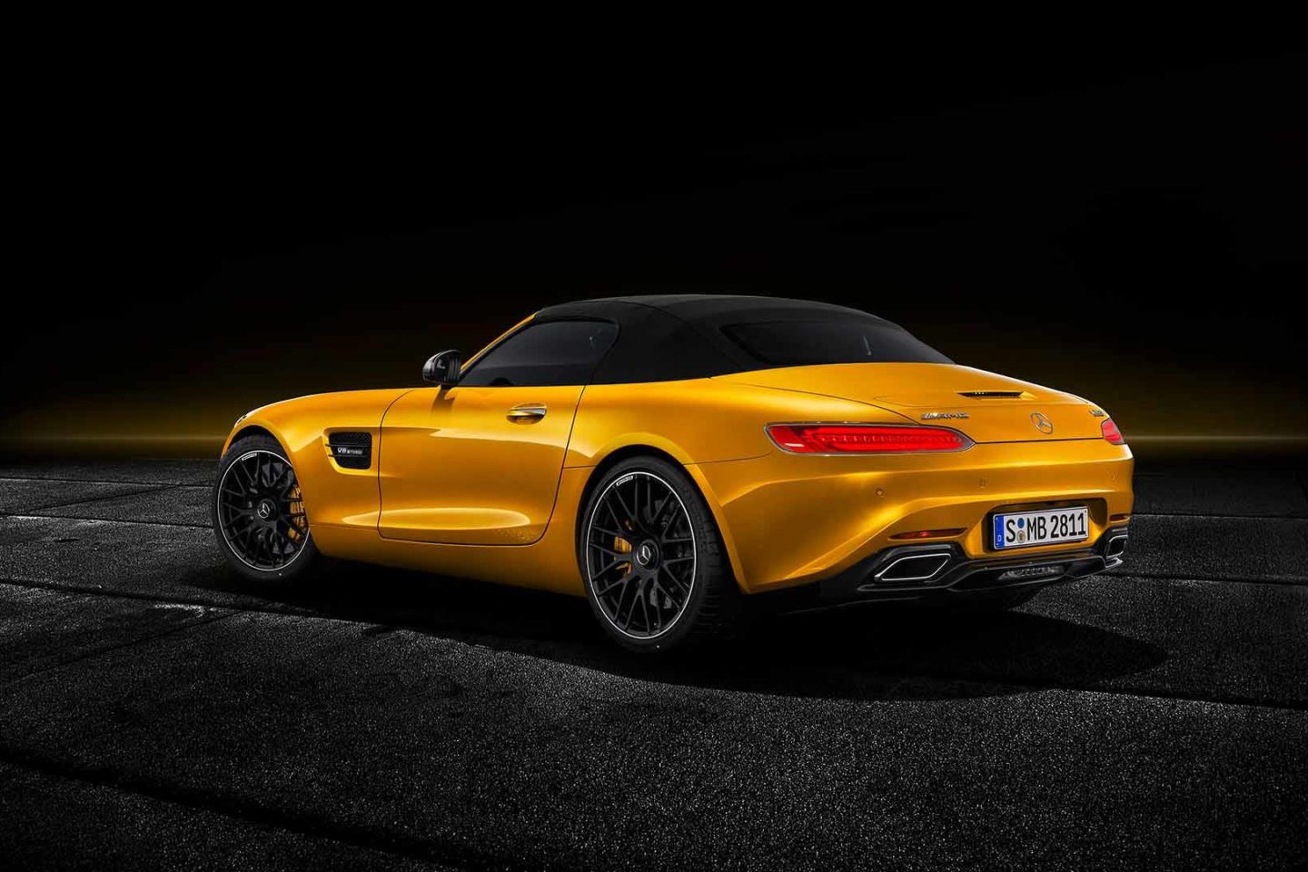 Mercedes-AMG GT S Roadster