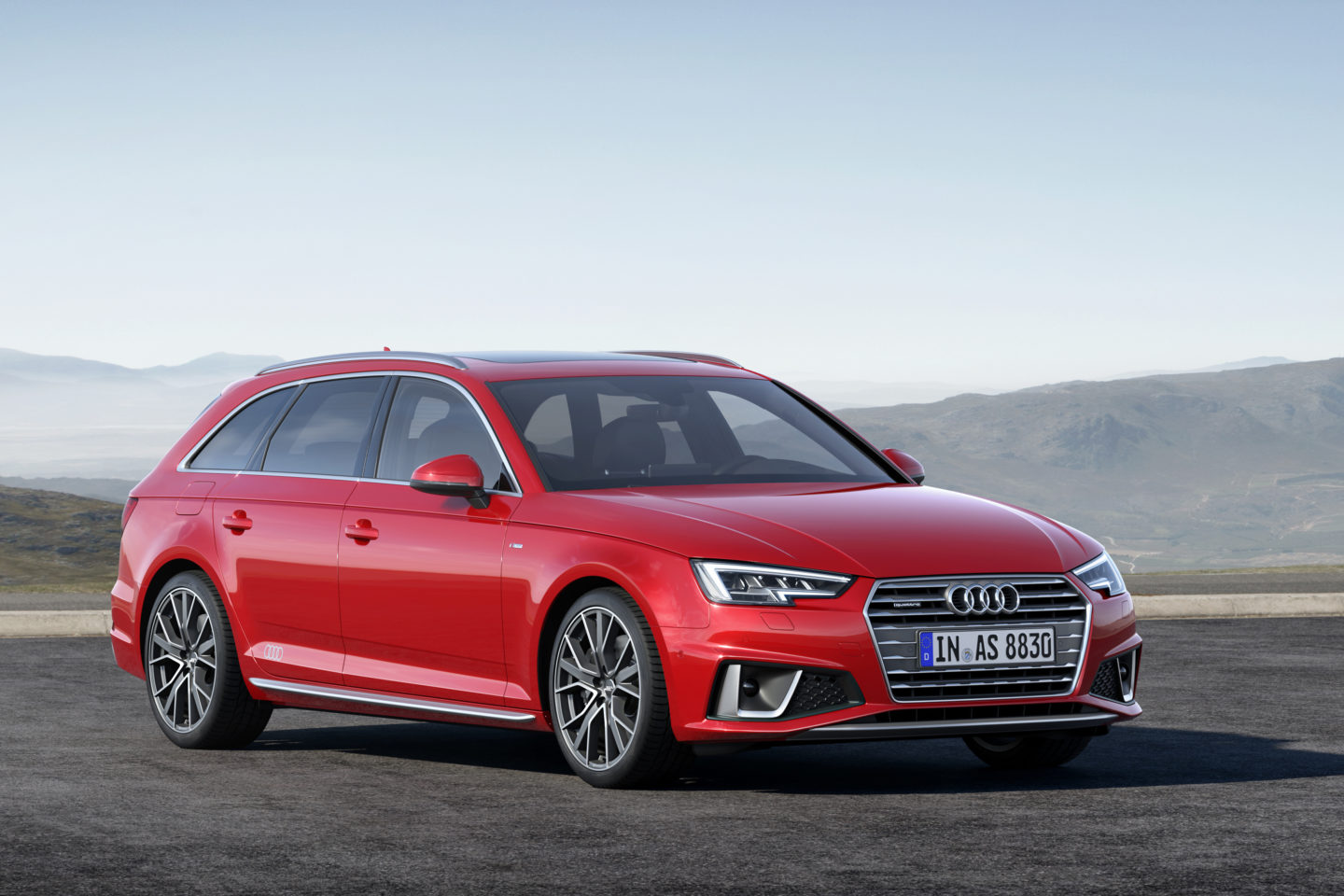 Audi A4 Avant S line competition Restyling 2018