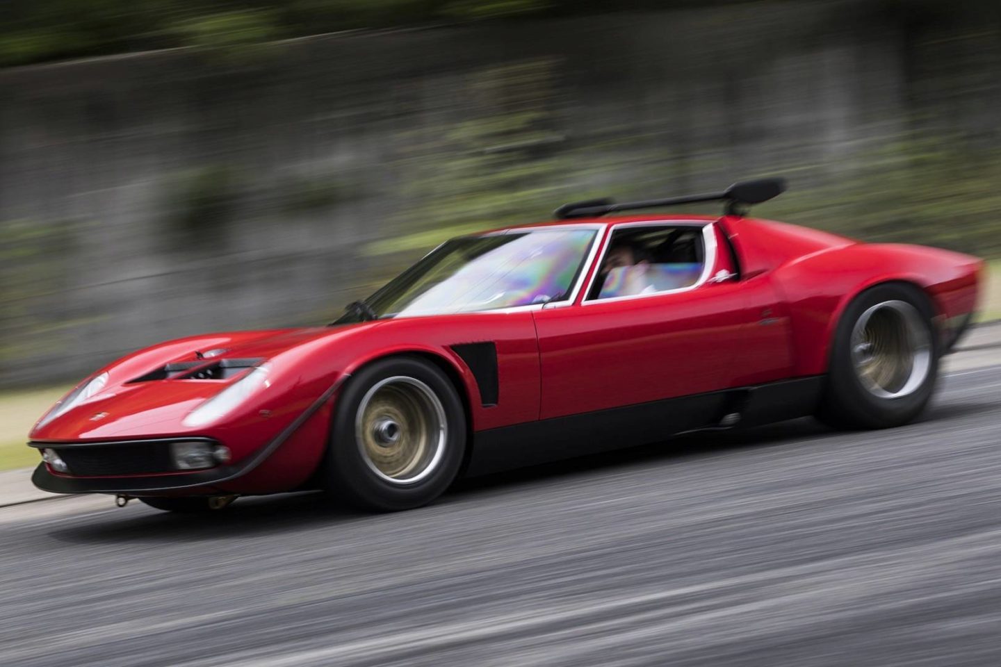 Lamborghini Miura SVR