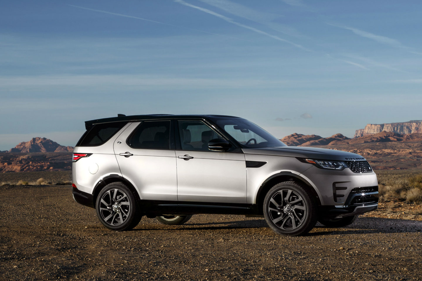 Land Rover Discovery 2018