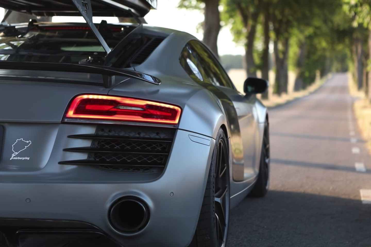 Audi R8 V8, caixa manual