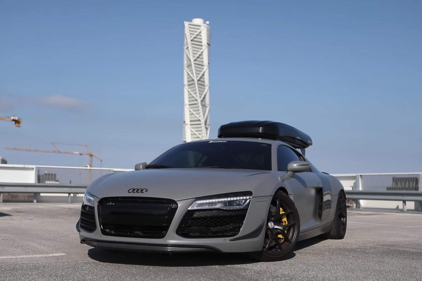 Audi R8 V8, caixa manual