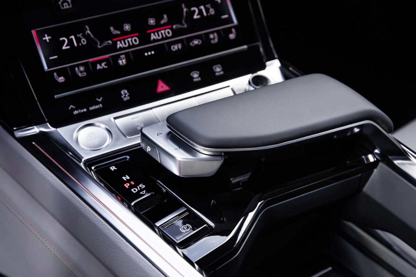 Audi e-tron interior